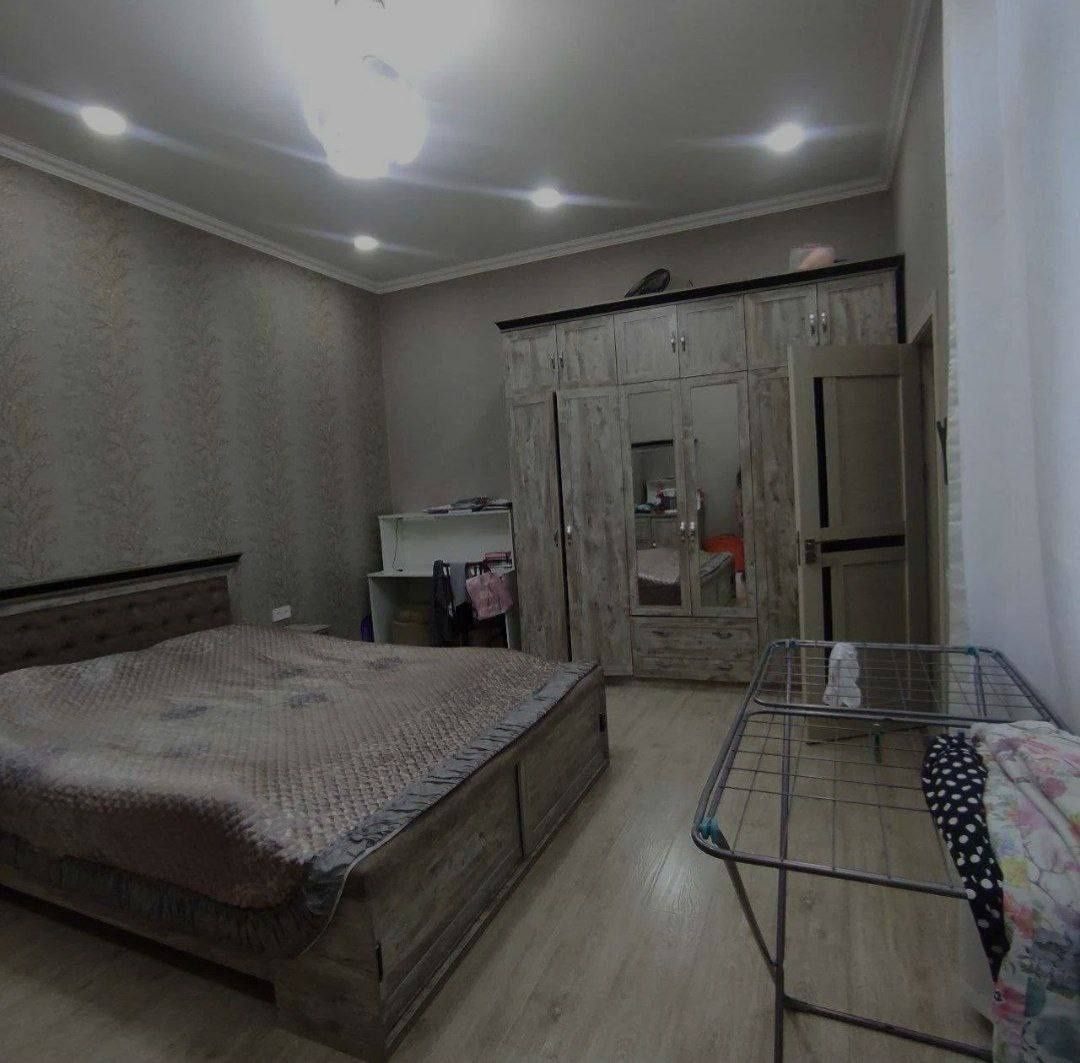 5-xonali uy, 110 m², Toshkent, Mirobod tumani, sotuvga