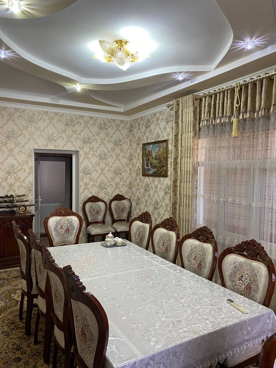 8-xonali uy, 600 m², Toshkent, Bektemir tumani, sotuvga