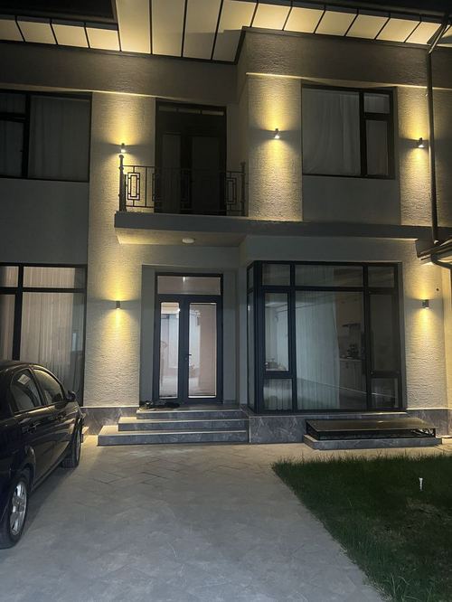 URGENT! Cottage for sale in Yunusabad, 8th quarter