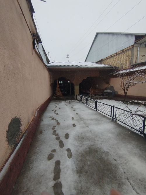 For sale: 4.7 sotok plot, 6 rooms, Birlashgan street, Antey