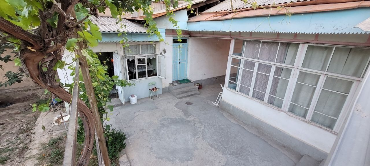 8-xonali uy, 700 m², Toshkent, Mirzo Ulug‘bek tumani, sotuvga