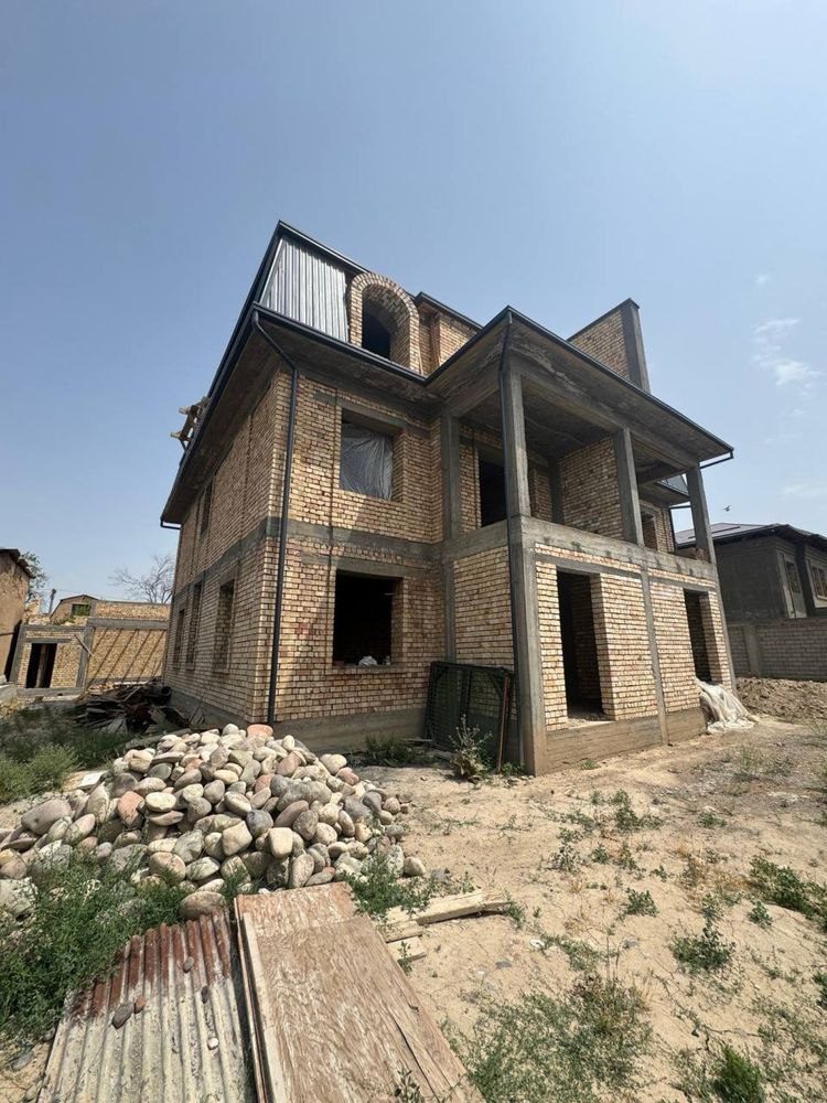 8-xonali uy, 250 m², Toshkent, Yashnobod tumani, sotuvga