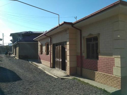 4-room house for sale, 2.85 sotok