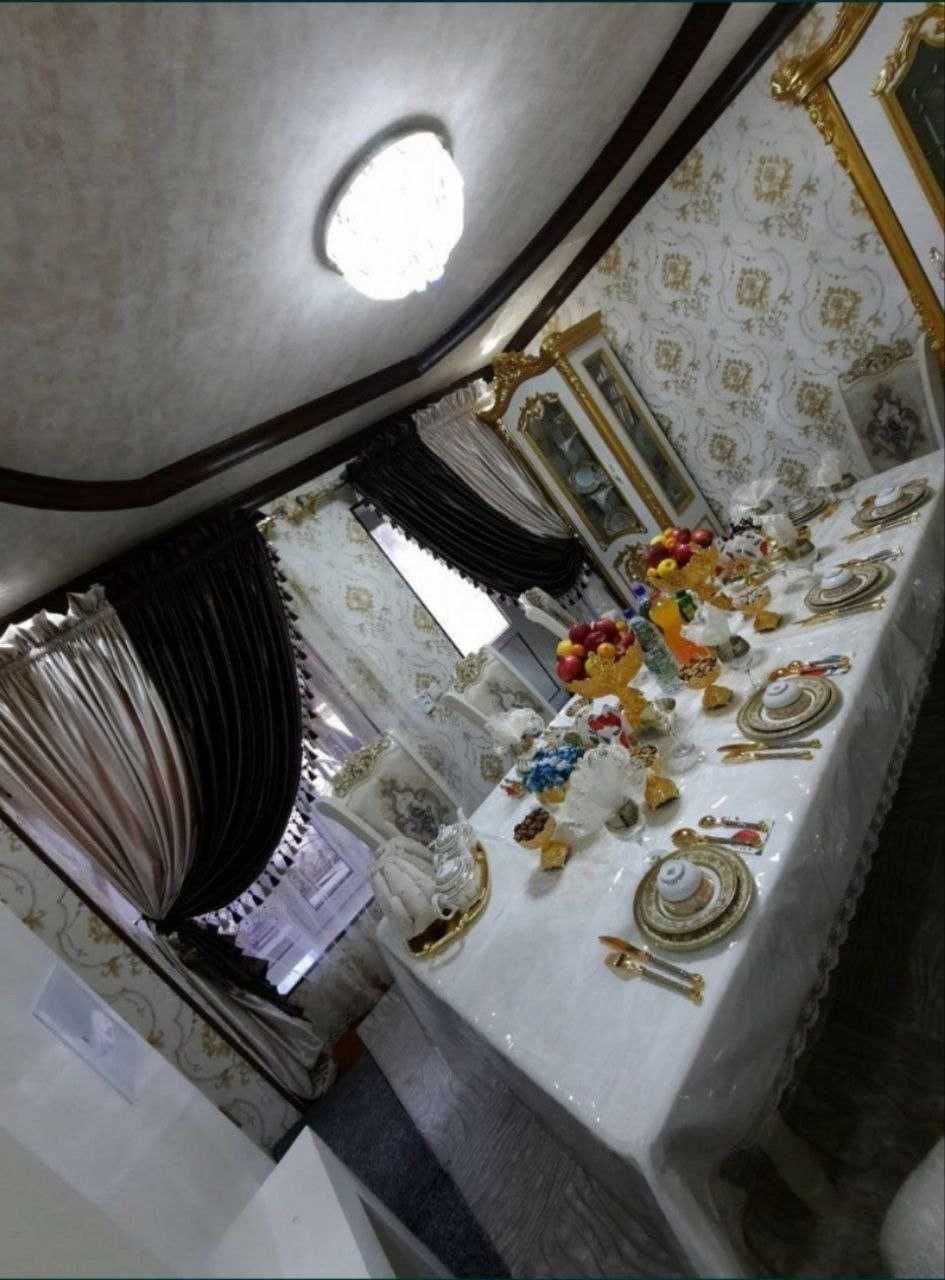 9-xonali uy, 370 m², Toshkent, Uchtepa tumani, sotuvga