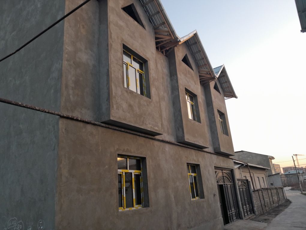 8-xonali uy, 380 m², Toshkent, Sergeli tumani, sotuvga