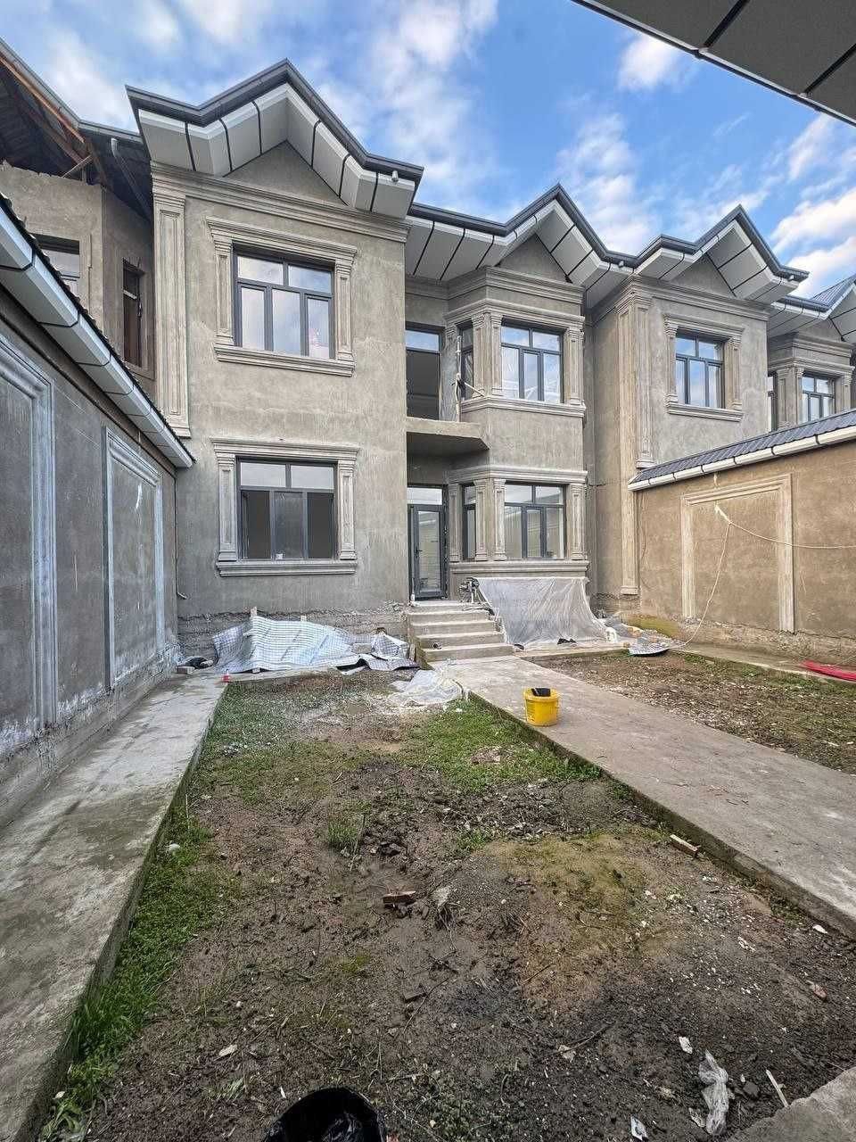 6-xonali uy, 300 m², Toshkent, Sergeli tumani, sotuvga