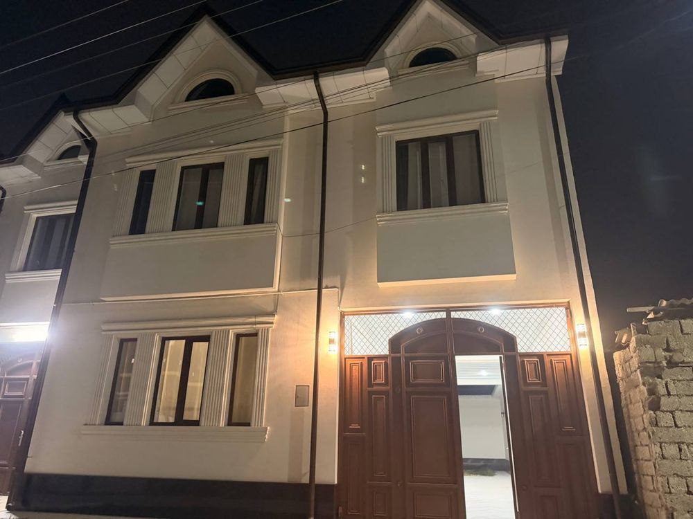 5-xonali uy, 180 m², Toshkent, Sergeli tumani, sotuvga
