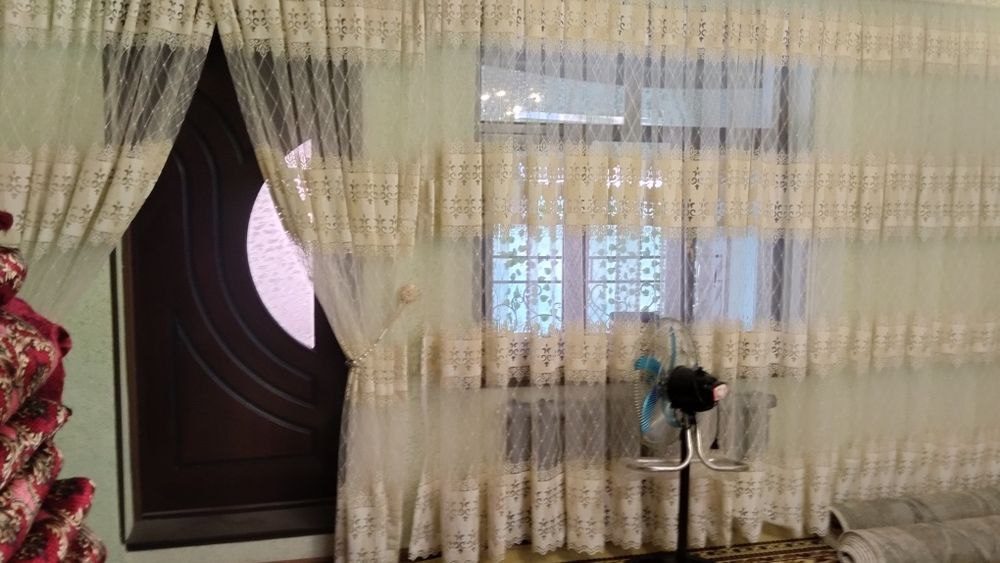 3-комнатный дом, 300 м², Ташкент, Сергелийский район, на продажу