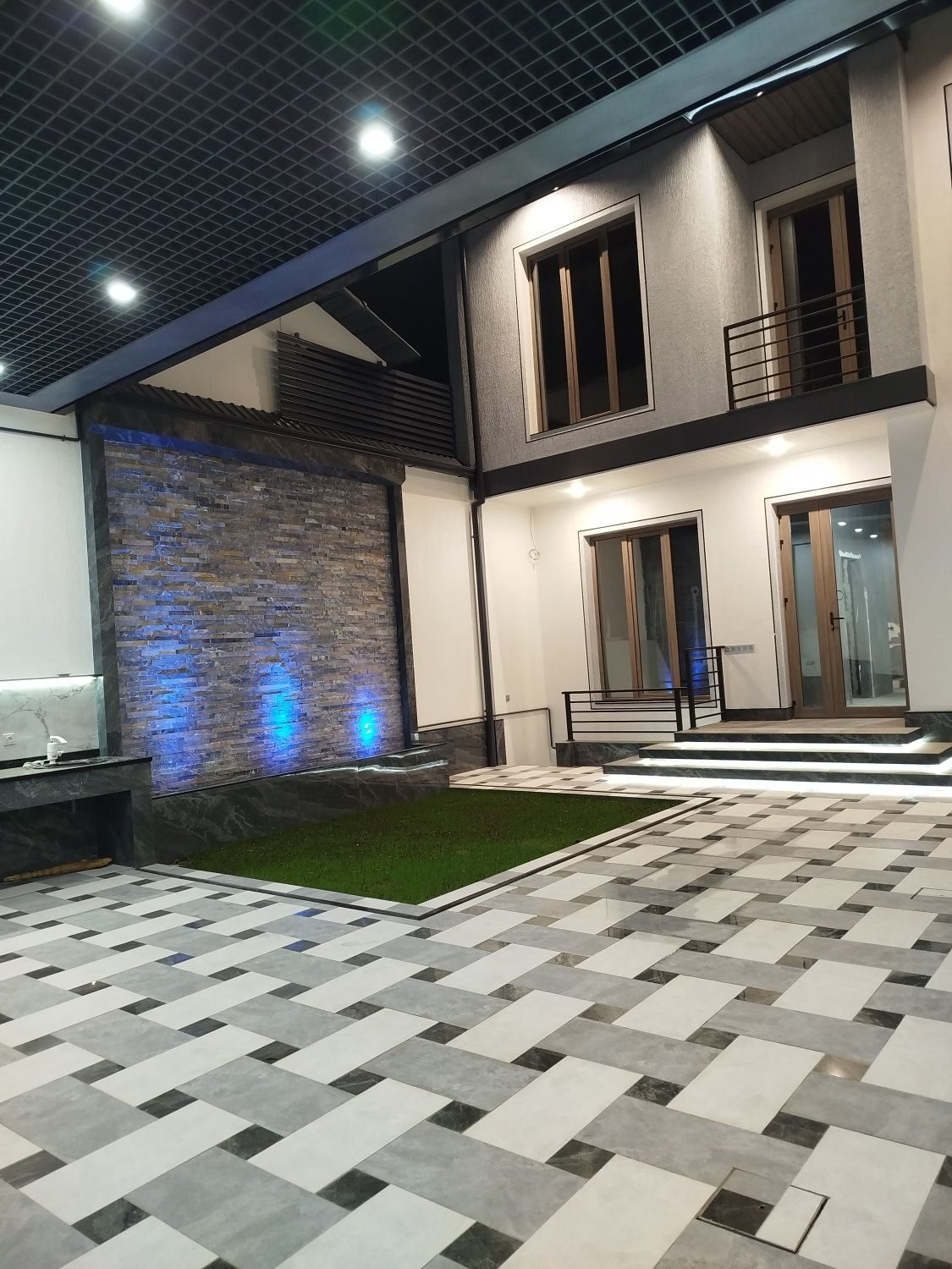 6-xonali uy, 2 m², Toshkent, Sergeli tumani, sotuvga