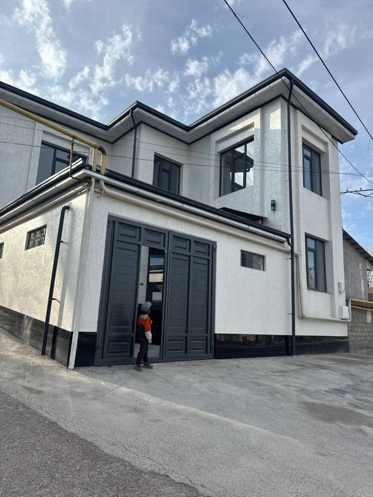 5-xonali uy, 150 m², Toshkent, Mirzo Ulug‘bek tumani, sotuvga