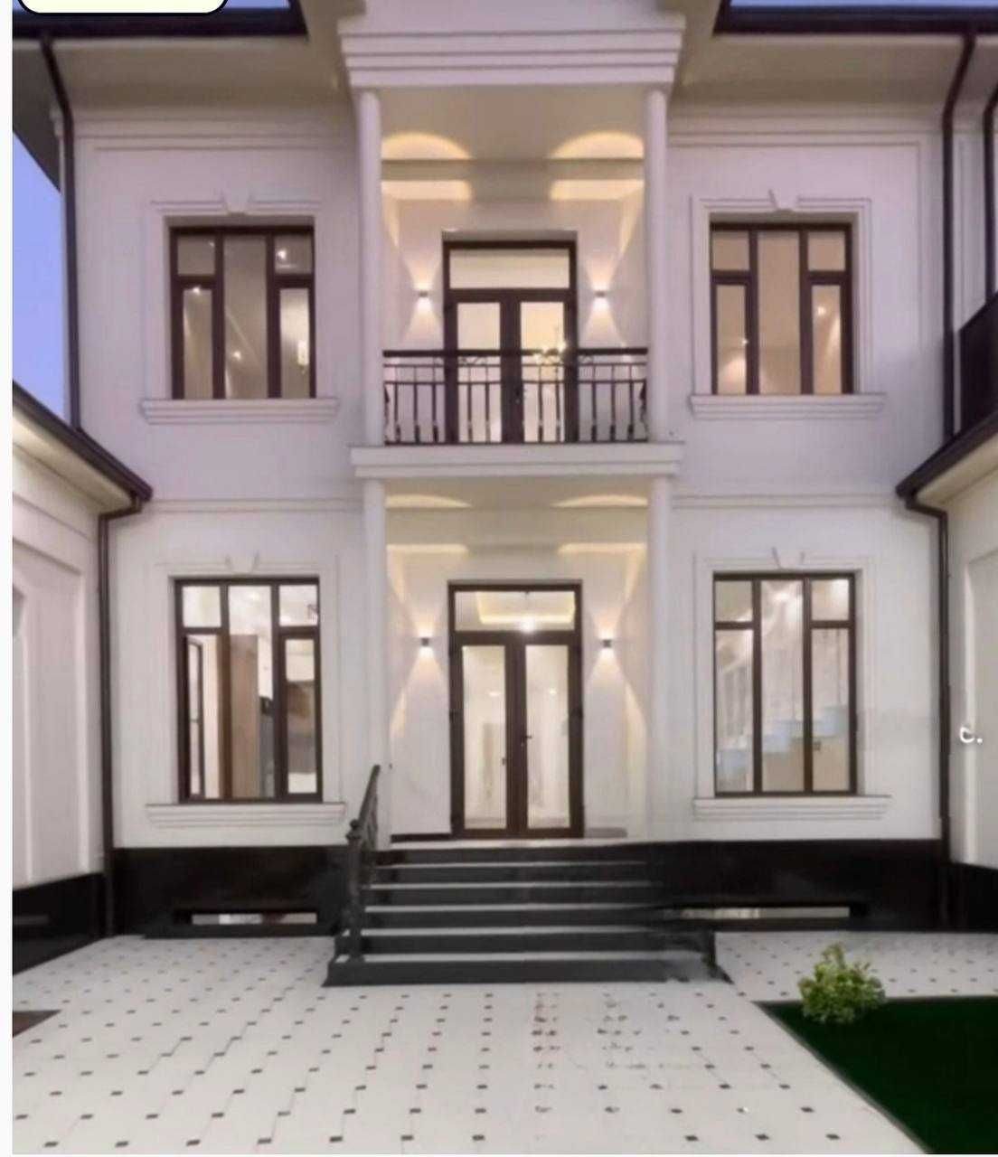 8-xonali uy, 300 m², Toshkent, Mirzo Ulug‘bek tumani, sotuvga
