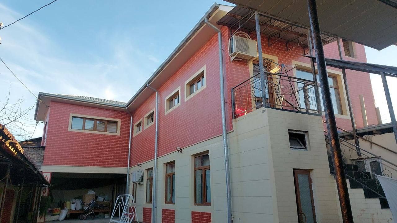 8-xonali uy, 200 m², Toshkent, Mirzo Ulug‘bek tumani, sotuvga