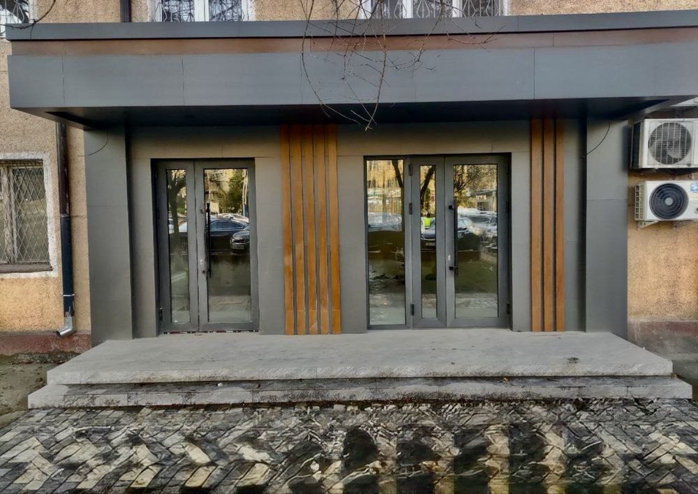 22 kv.m. ofis ijaraga beriladi, Buyuk Ipak yo'li metro bekati