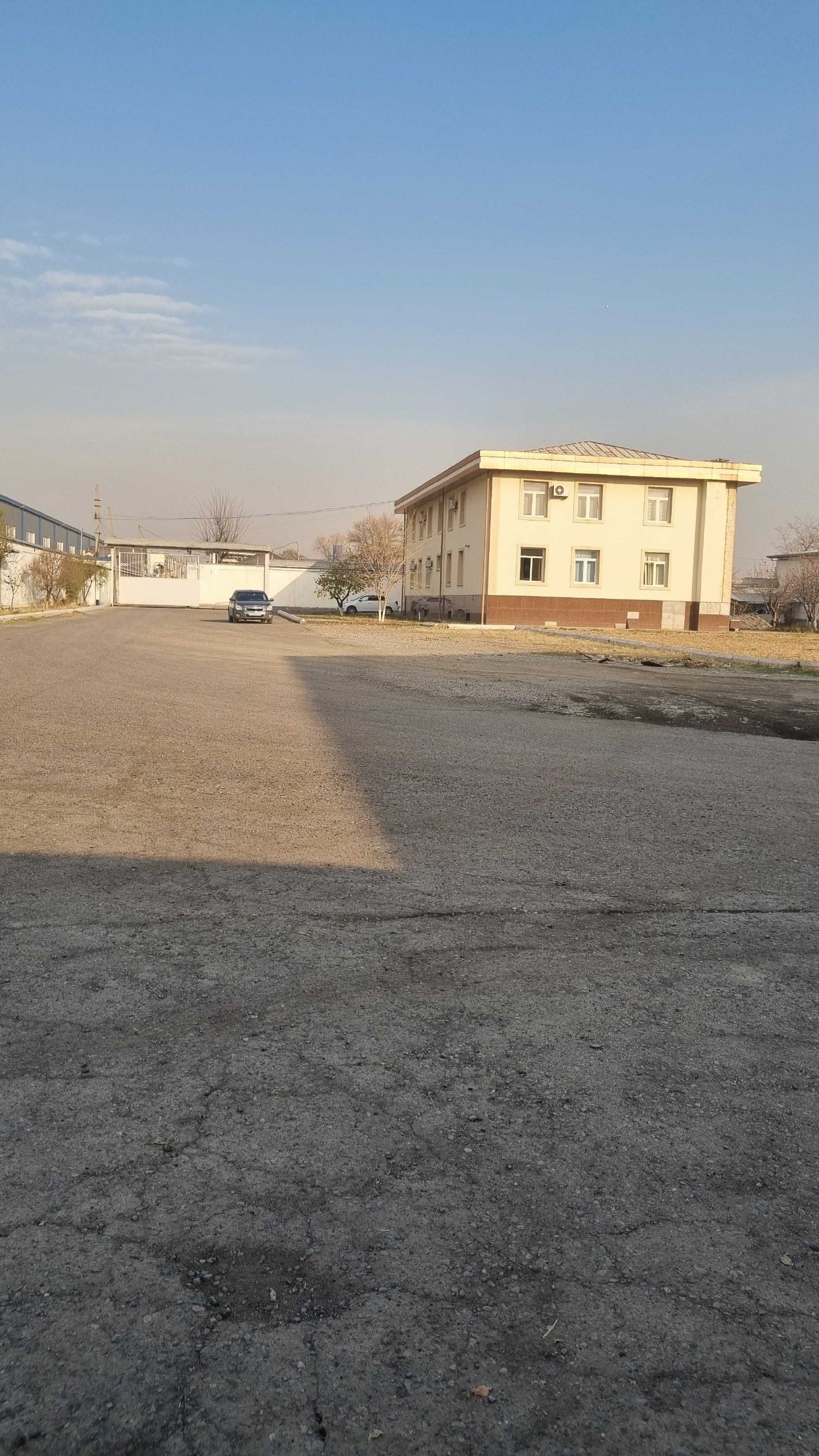 Bektemir: ishlab chiqarish bazasi sotiladi
