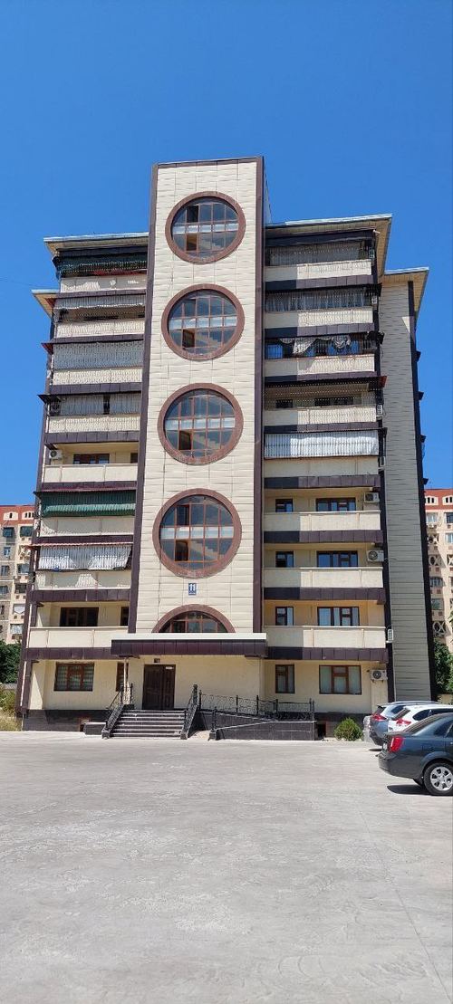 Urgent! For Sale Without Broker, Shaykhontohur district, Jarariq massif, 2/...