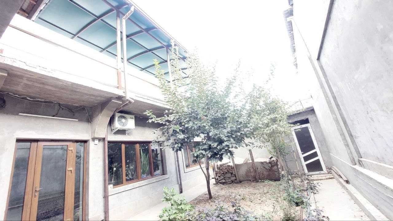 11-комнатная часть дома, 400 м², Ташкент, Шайхантахурский район, в аренду