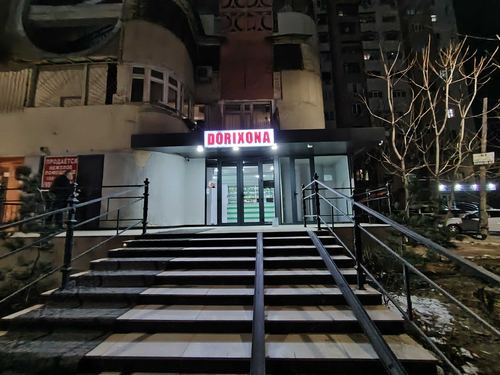 СРОЧНО. Нежилое помещение 210 м2 продается. 1-я линия. (4/1/12)