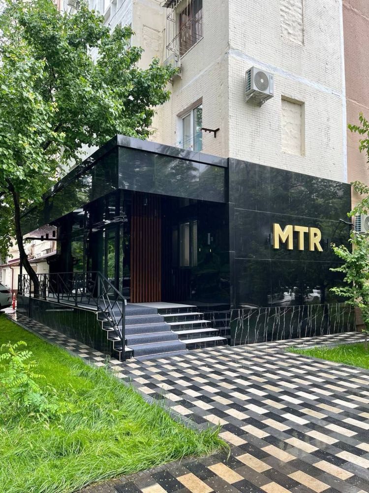 Sotiladi ofis, Mirobod, Mirobod ko'chasi, 90 m2, shoshilinch, avtoturargoh bilan