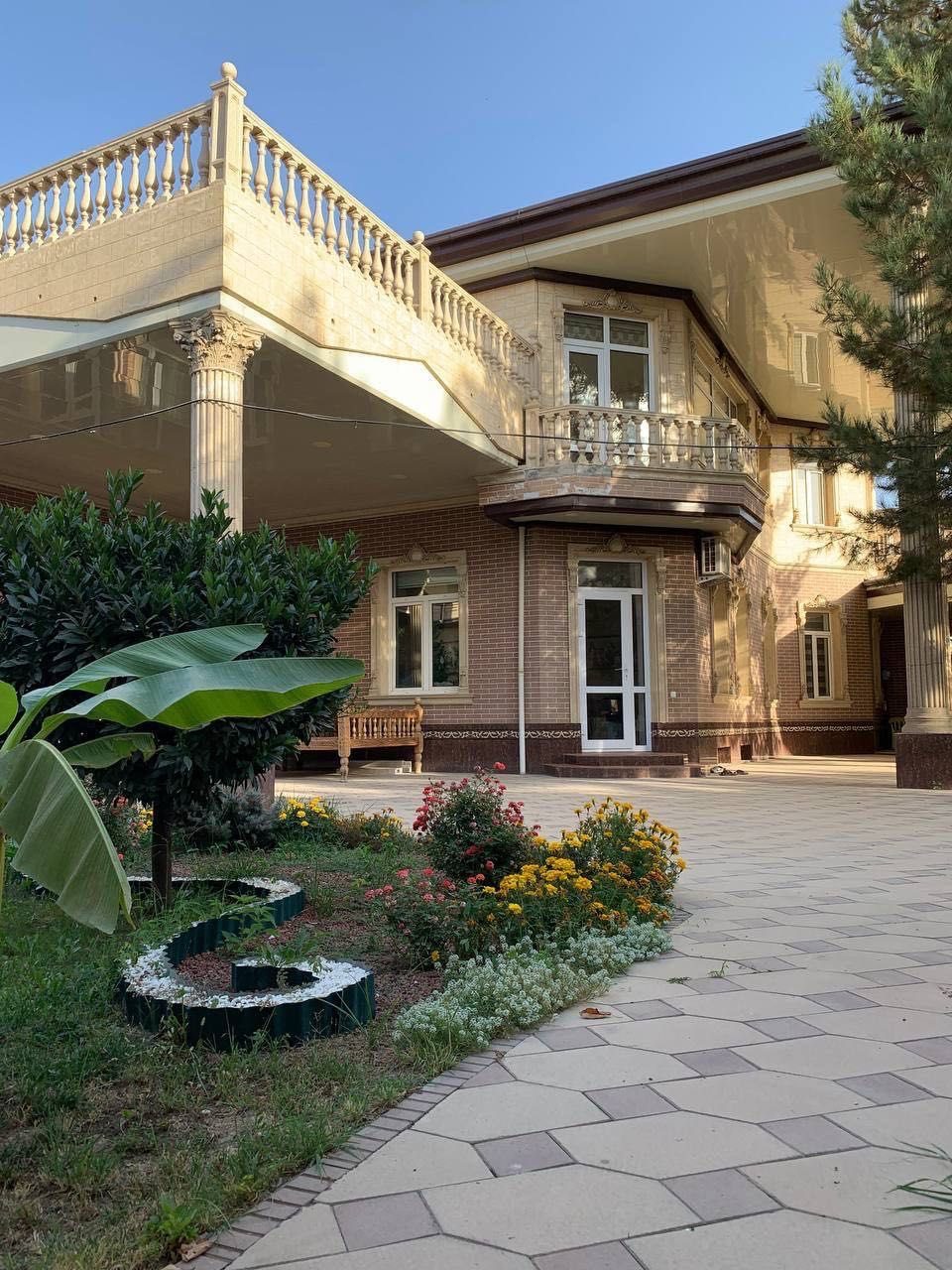 16-xonali uy, 1400 m², Toshkent, Yunusobod tumani, ijaraga