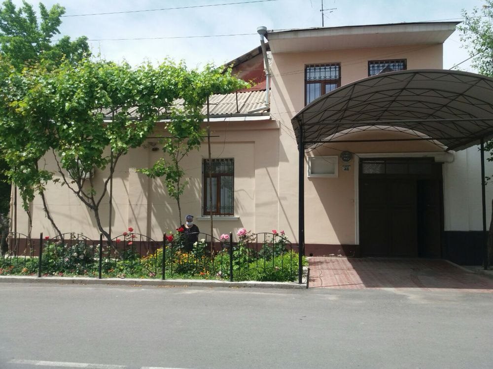 Sotiladi uchastka. Katta qozirobod, Qushchinor ko'chasi 48-uy