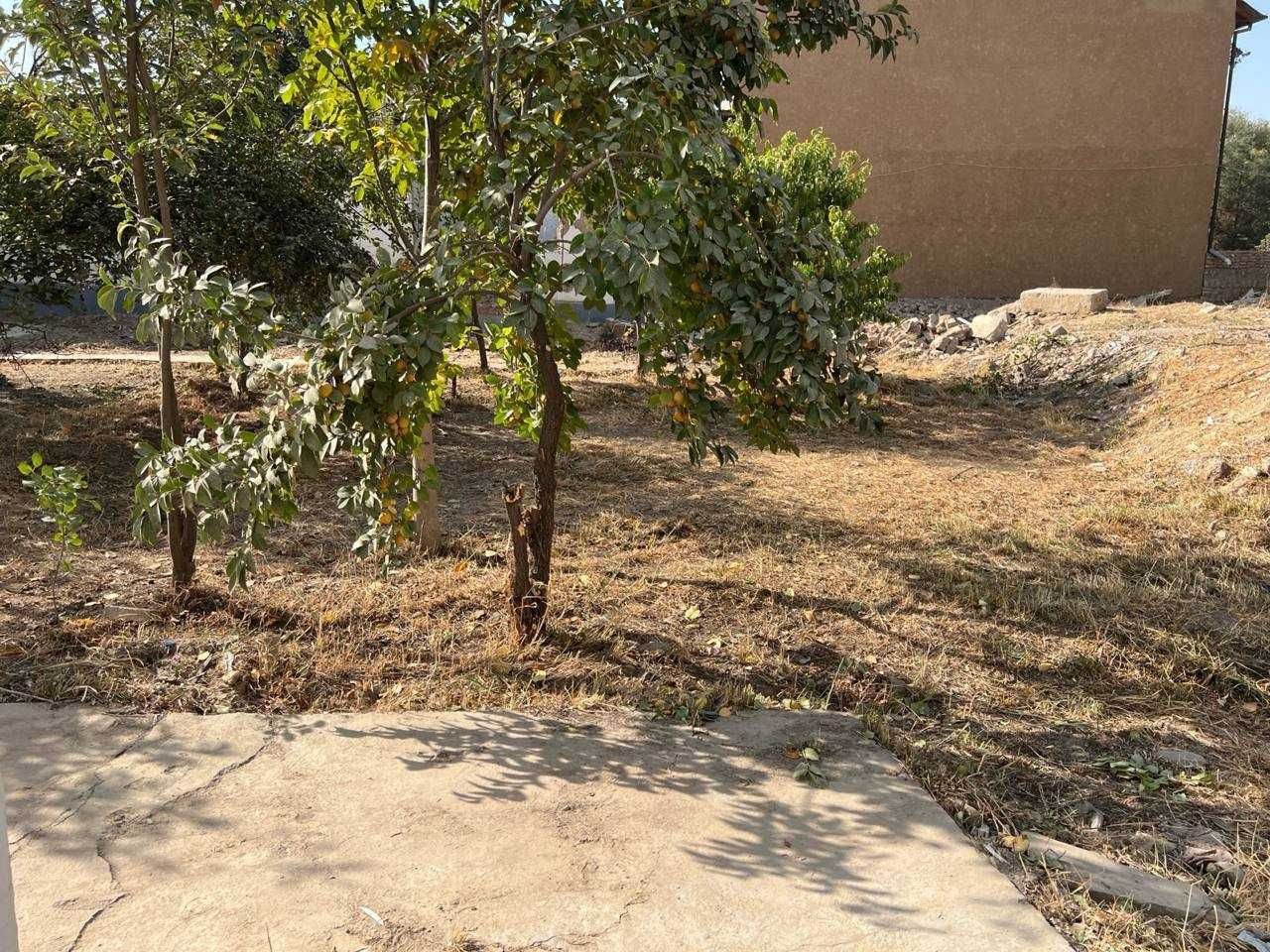 YUNUSOBODDA yer uchastkasi sotiladi