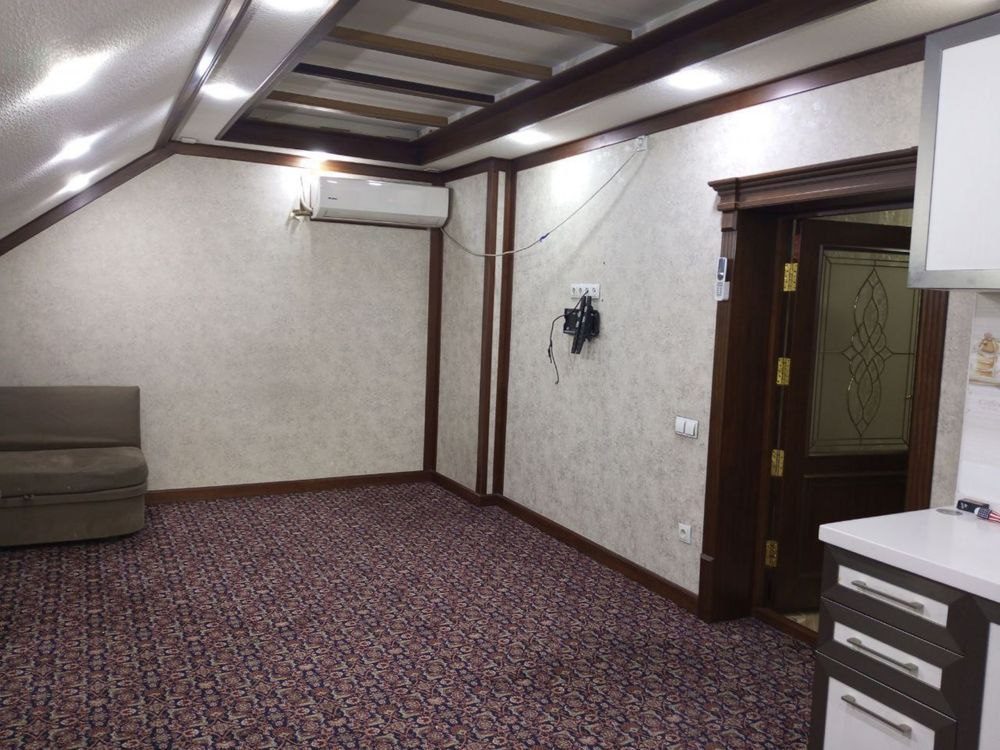 4-xonali kvartira, 215 m², Toshkent, Shayxontohur tumani, sotuvga