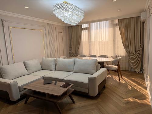 107 m², 5/5/9, Sebzor, opposite Riviera, roadside, packed