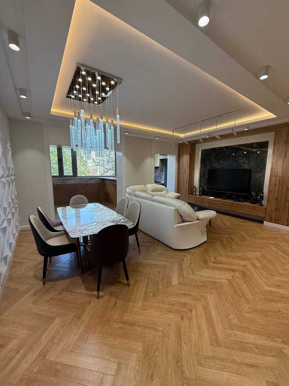 4-xonali kvartira, 140 m², Toshkent, Mirobod tumani, sotuvga