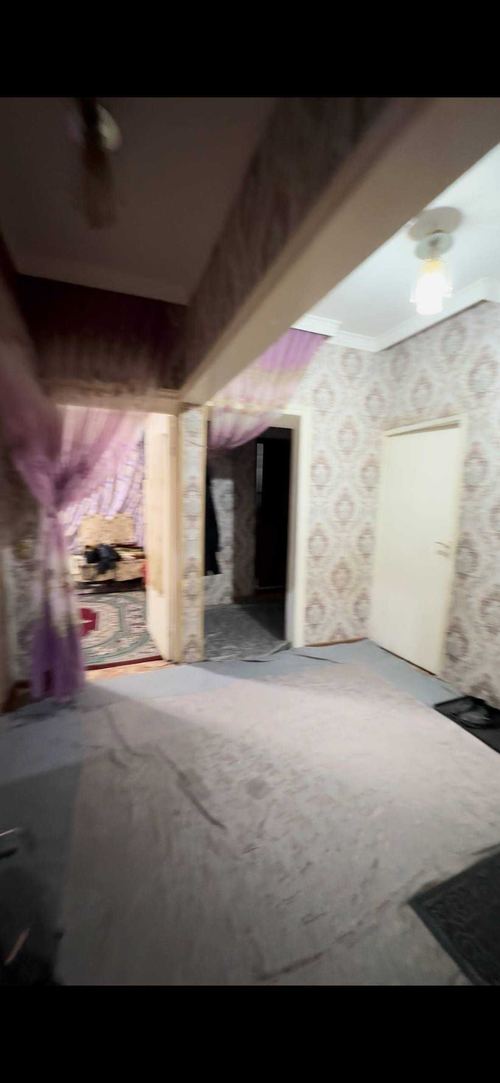 URGENT, 5-room apartment for sale in Korasaroy!
