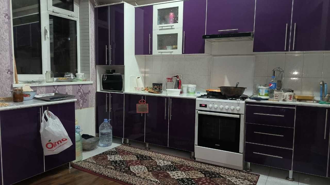 4-комнатный дом, 200 м², Ташкент, Яшнабадский район, в аренду
