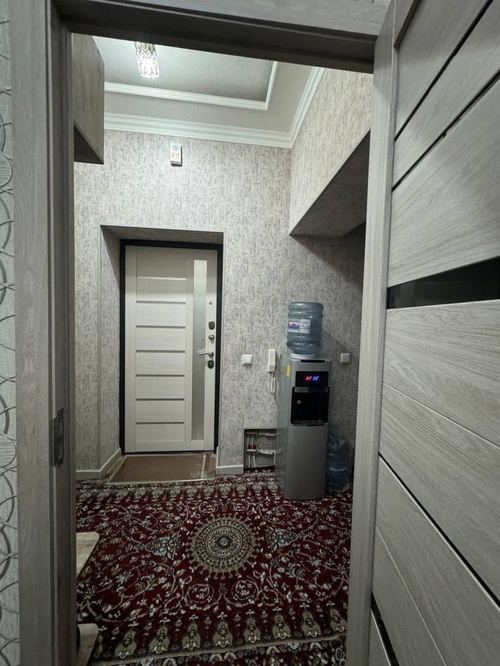 Urgent sale: 3-room apartment, Sergeli 6a