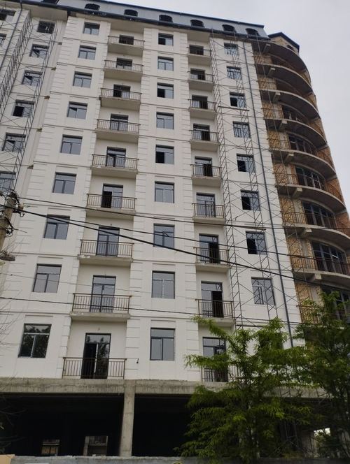100 sq.m. 3-room. 8th floor. Obi Hayot. Rice Bazaar