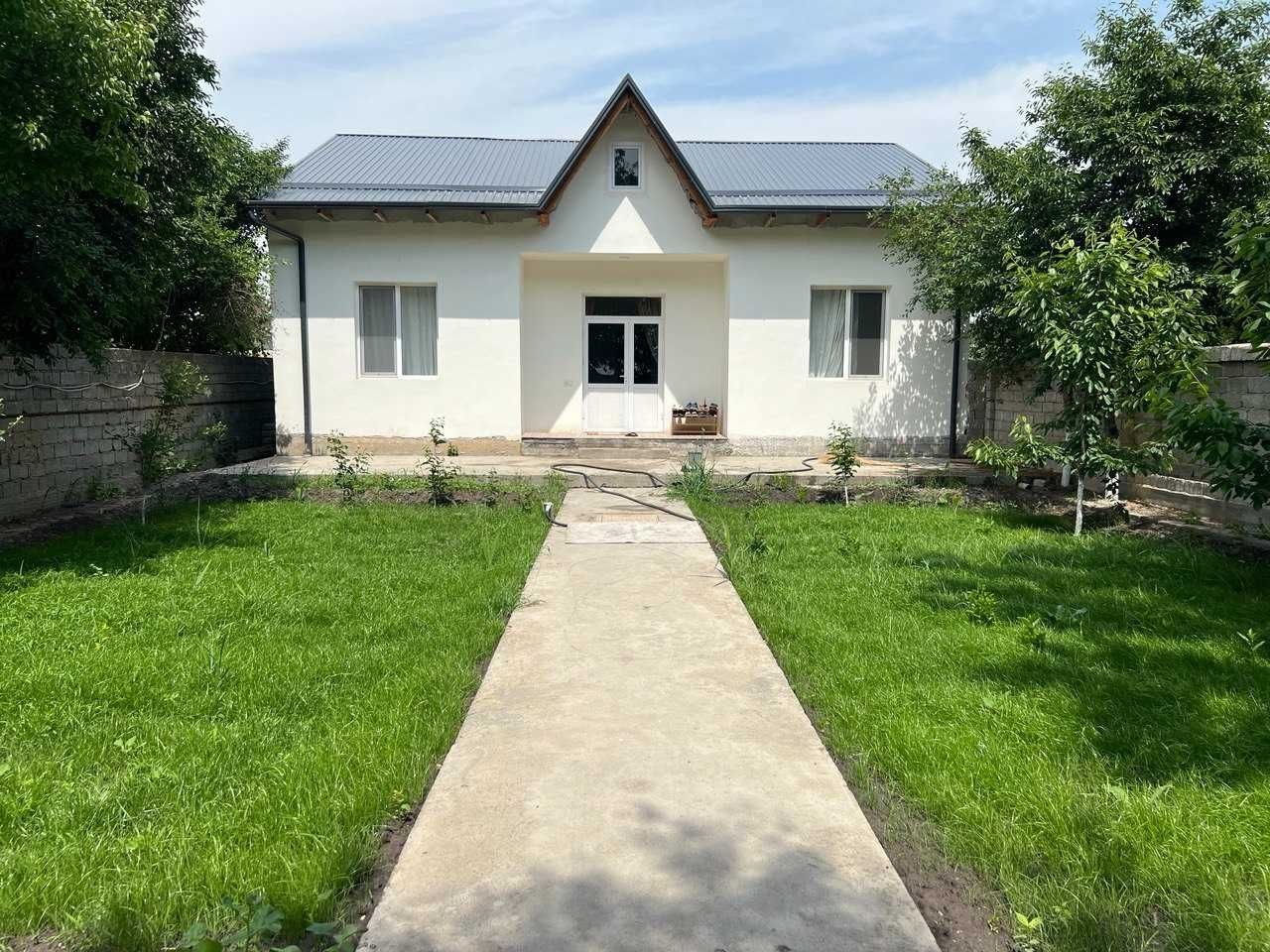 4-комнатный дом, 85.3 м², Ташкент, Сергелийский район, на продажу