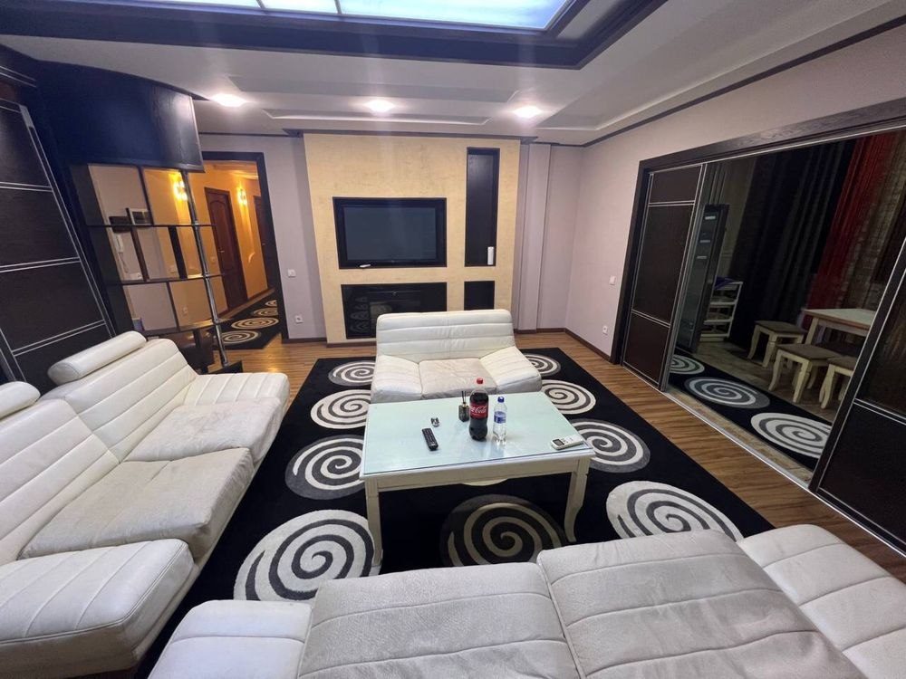 4-xonali kvartira, 130 m², Toshkent, Olmazor tumani, ijaraga