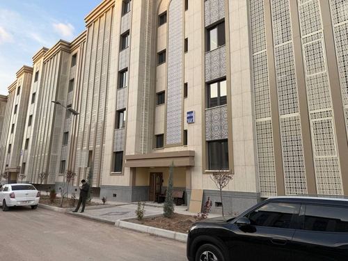 4-xonali kvartira, 115 m²