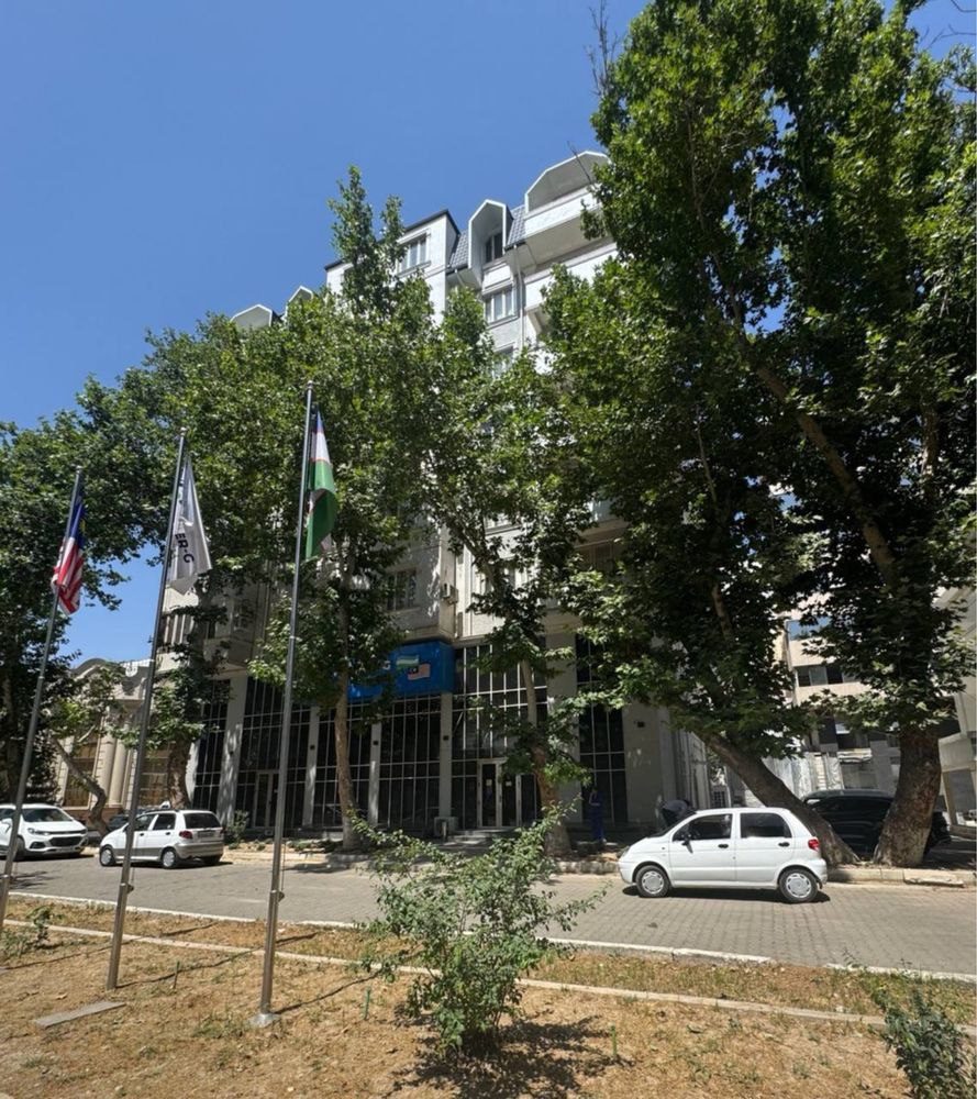 3-комнатная квартира, 96 м², Ташкент, Алмазарский район, на продажу
