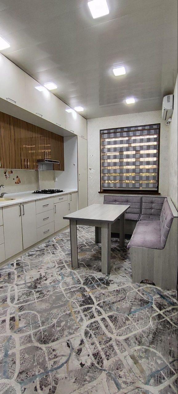 3-комнатная квартира, 94 м², Ташкент, Учтепинский район, на продажу
