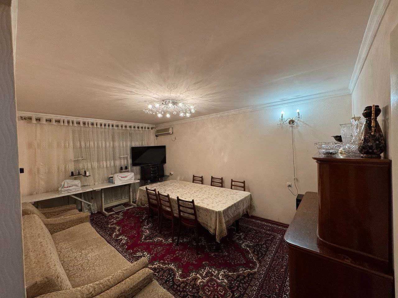 4-xonali kvartira, 90 m², Toshkent, Shayxontohur tumani, sotuvga