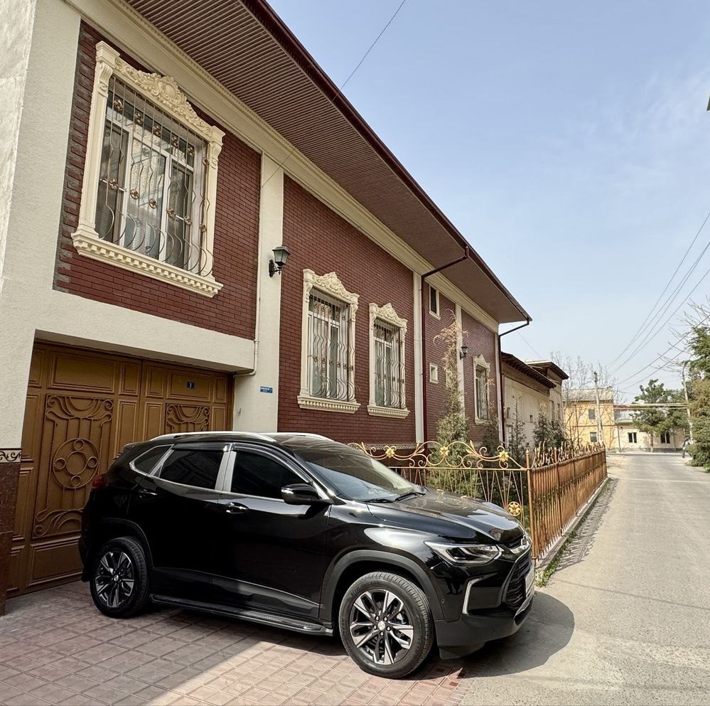 8-xonali uy, 600 m², Toshkent, Uchtepa tumani, ijaraga