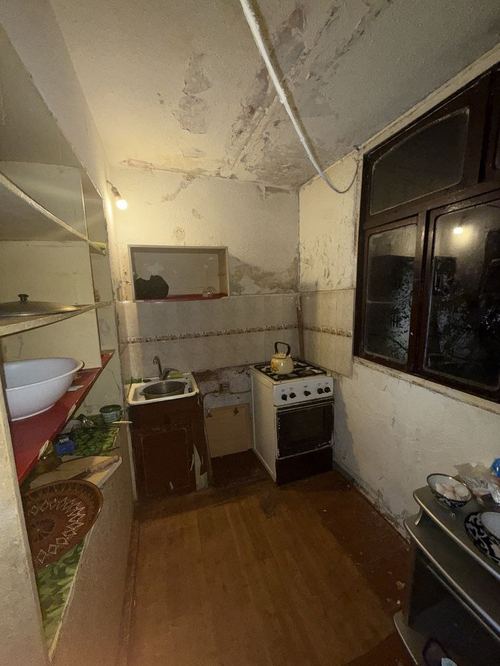 Qora qamish 1/2, 1-room converted to 2-room, 5th floor of 4-story building, 36 sq.m, $44500