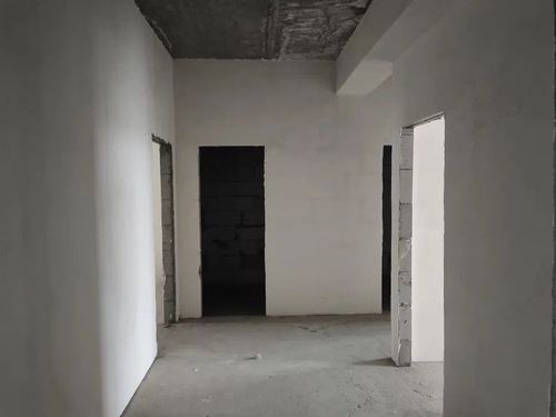 Urgent sale of own apartment 2/3/10 on Aviyasuzlar