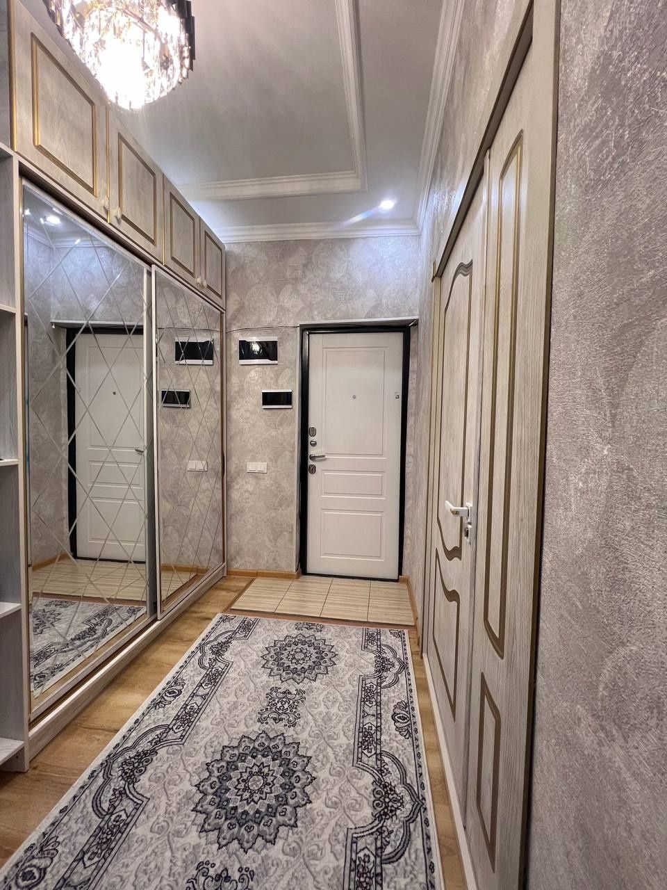 4-xonali kvartira, 108 m², Toshkent, Yunusobod tumani, sotuvga