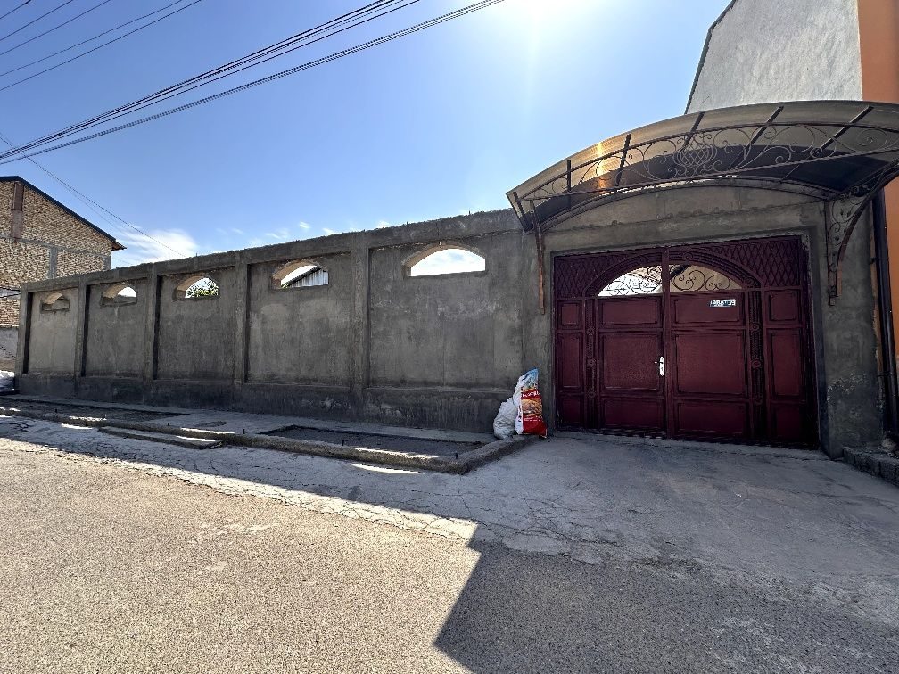 4-xonali uy, 900 m², Toshkent, Sergeli tumani, sotuvga