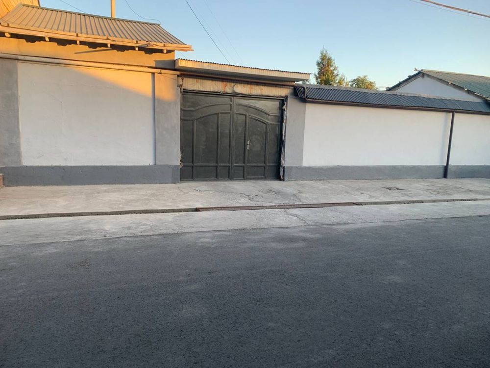 7-xonali uy, 82.35 m², Toshkent, Sergeli tumani, sotuvga