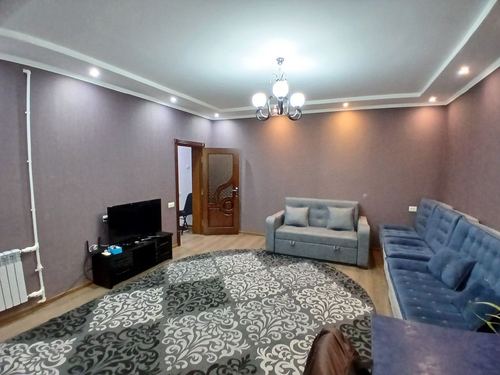 2-room apartment, Oybek Metro, Shaxrisabz street