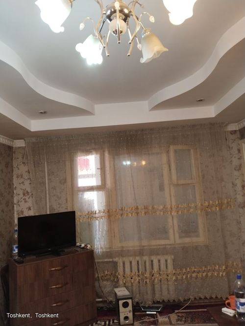 1-room apartment converted into a 2-room apartment for sale