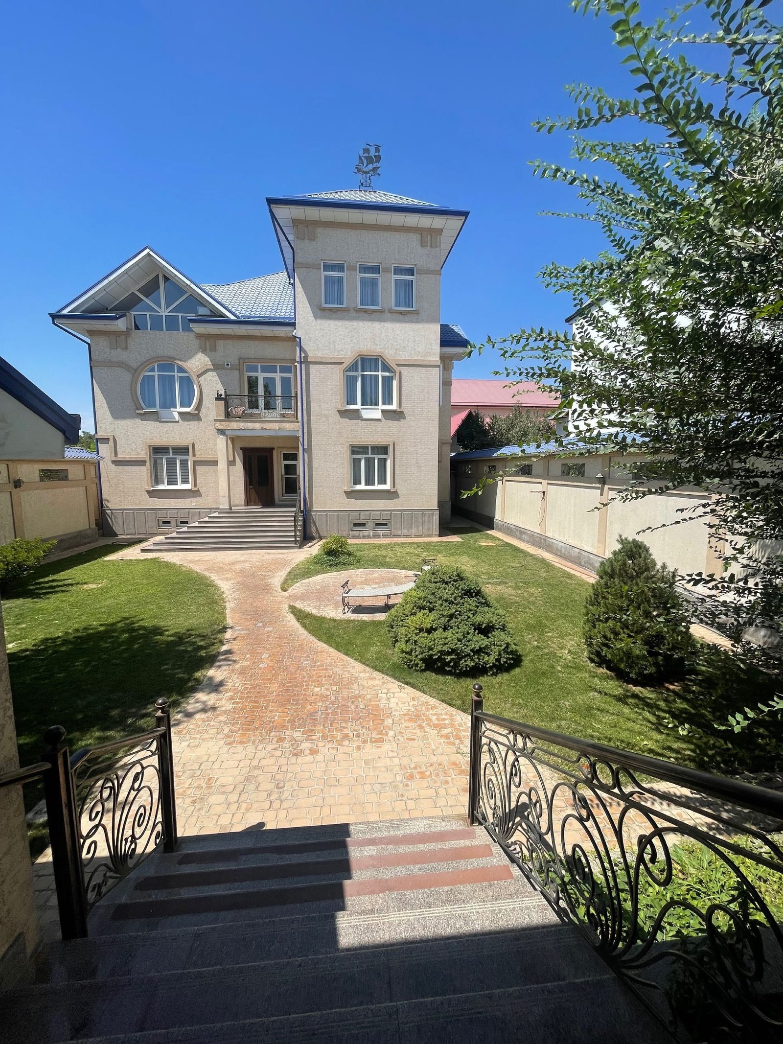 6-xonali uy, 400 m², Toshkent, Mirzo Ulug‘bek tumani, ijaraga