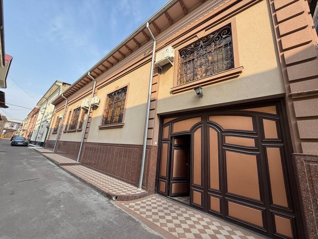12-xonali uy, 750 m², Toshkent, Shayxontohur tumani, sotuvga
