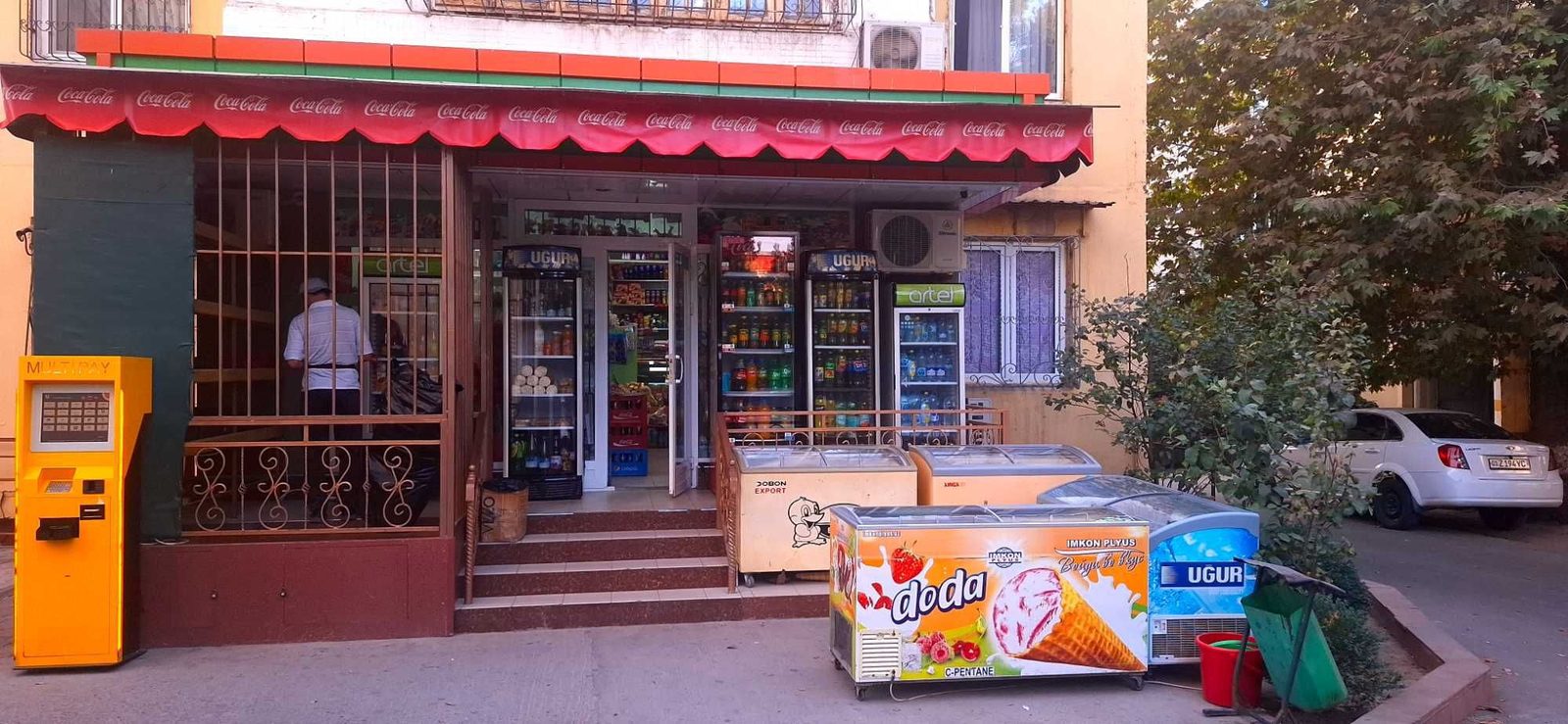 Yunusobodda faoliyat yuritayotgan do'kon sotiladi