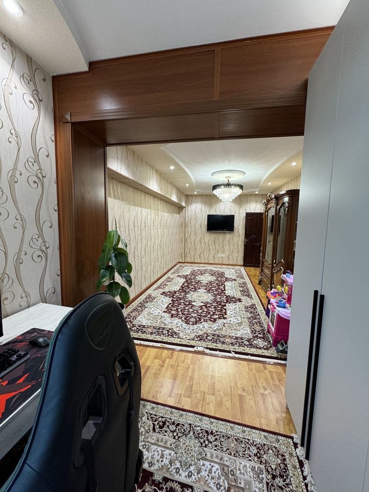 3-xonali kvartira, 71 m², Toshkent, Yakkasaroy tumani, sotuvga